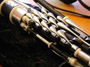 uilleann pipes